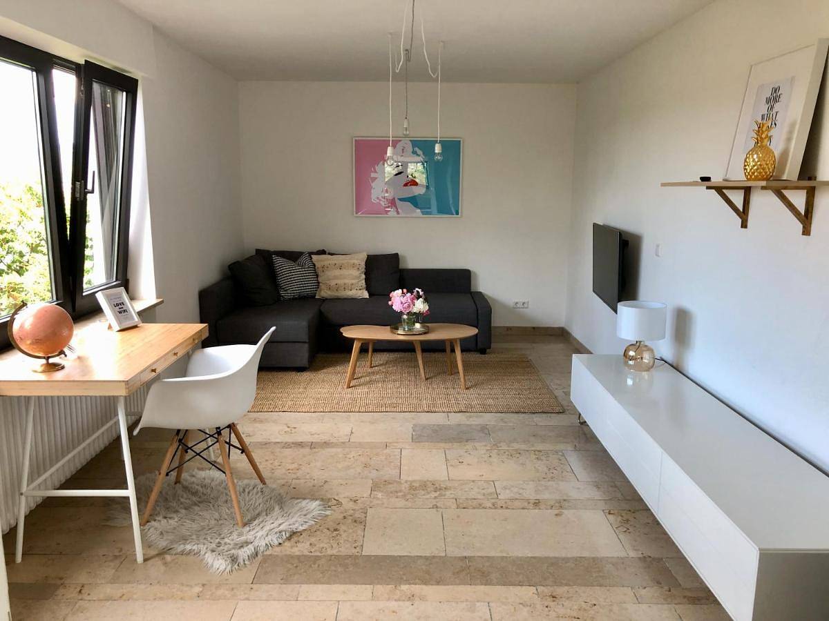 Appartement entier, ☆ Zentrales Appartement mit traumhaftem Panorama ☆ in Winnenden, Arrondissement de Rems-Murr