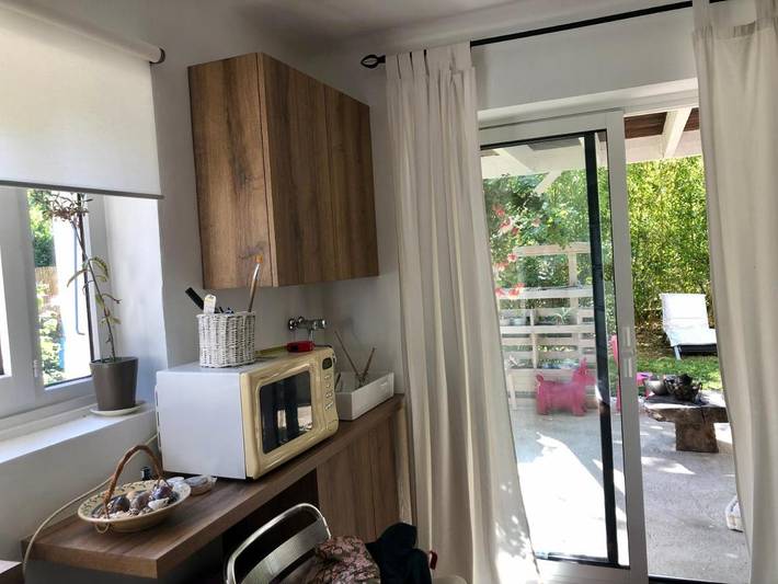 Gîte pour 2 personnes, avec terrasse et jardin à Sainte-Foy-lès-Lyon - 2