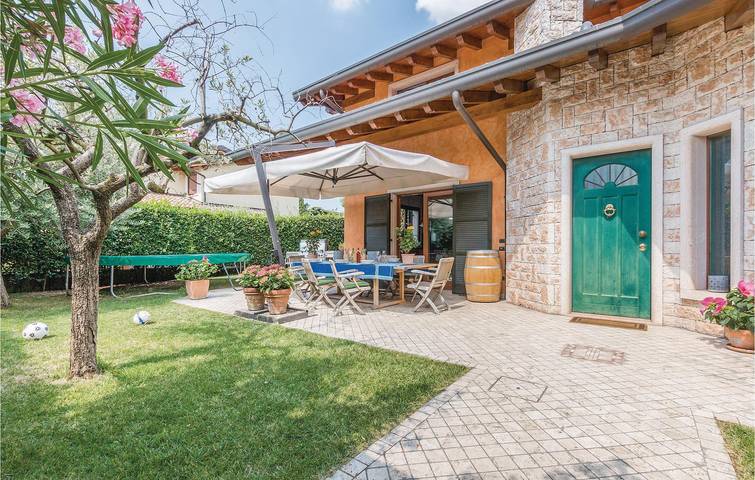 Ferienhaus für 16 Personen in Fumane