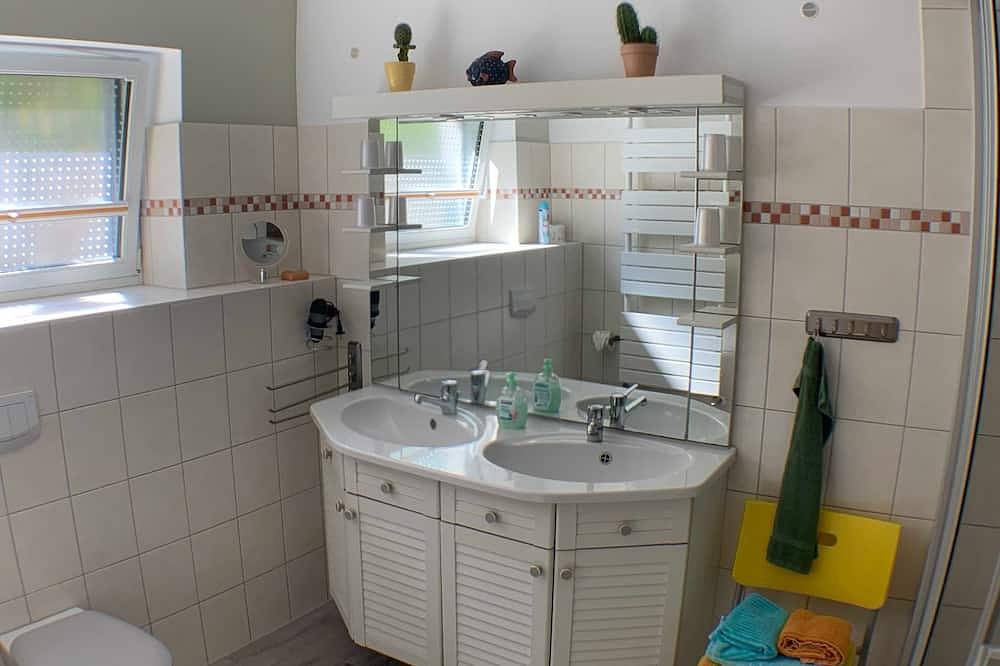 Entire apartment, Apartment Am Sund - Apartment in Ocenarium Stralsund, Stralsund