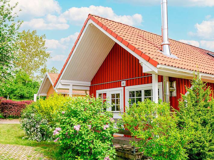 Ferienhaus für 4 Personen, mit Terrasse und Garten sowie Sauna in Mecklenburgische Seenplatte