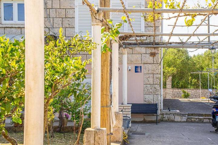 Chambre d’hôte pour 2 personnes, avec jardin en Korcula - 4