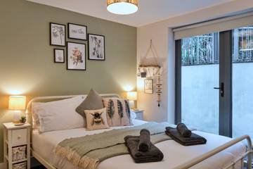 Holiday Rental for 3 People in Polperro, Fowey, Photo 1