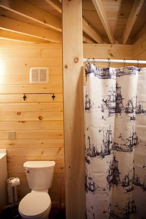 Cabin for 4 people, with sauna and terrace as well as yard in Acadia National Park