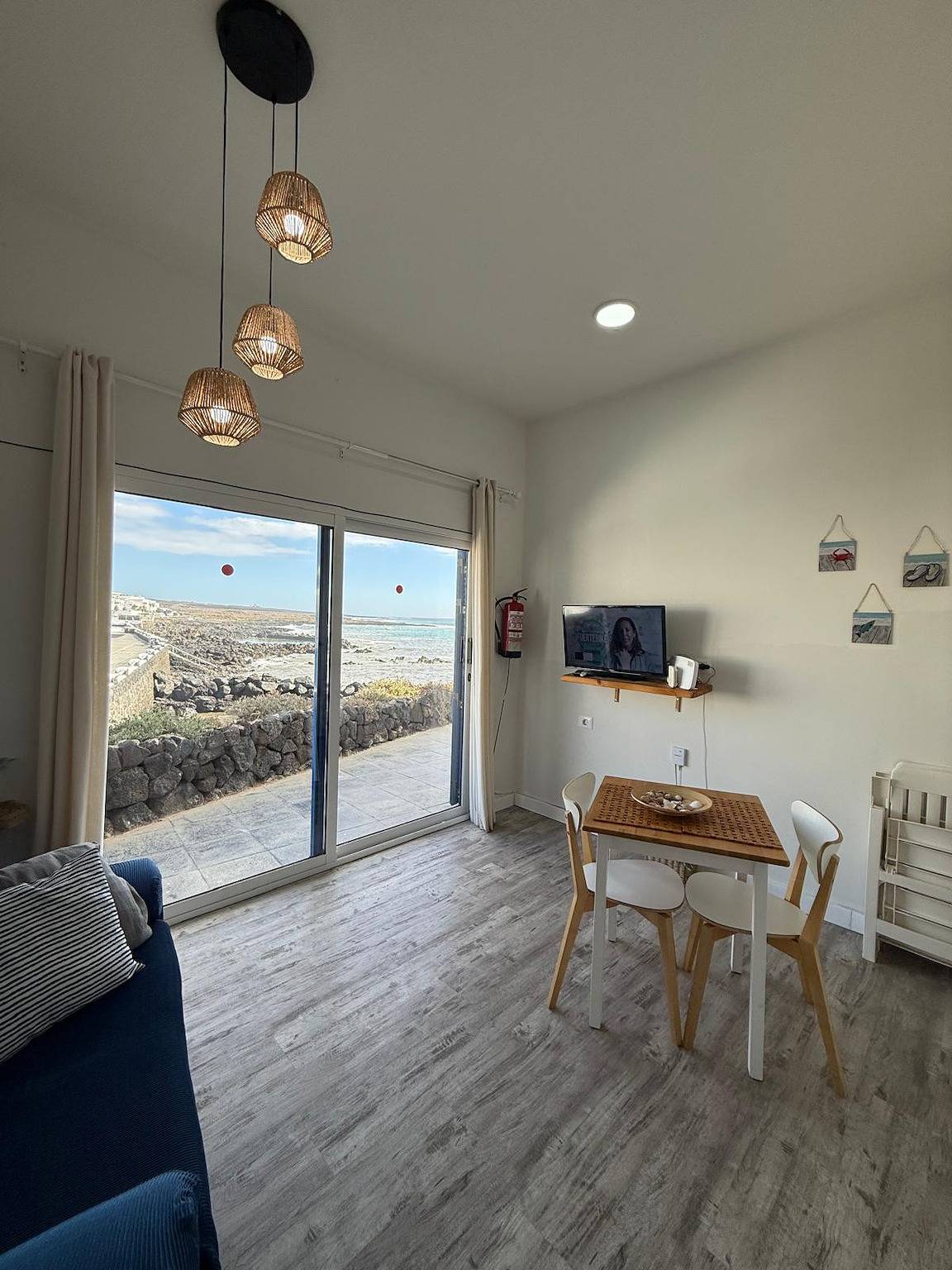 Appartement entier, Casa Azul by Escape Home (Jameos 2 pax in Punta de las Mujeres, Haría