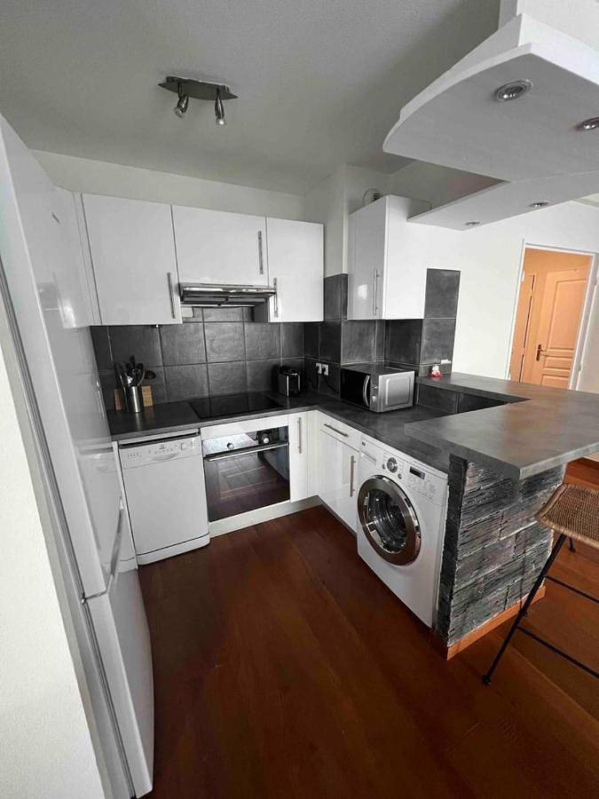 Gîte pour 6 personnes, avec balcon dans Office de Tourisme de Cagnes sur Mer - 4