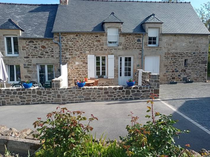 Gîte pour 4 personnes, avec terrasse et jardin en Bretagne - 2