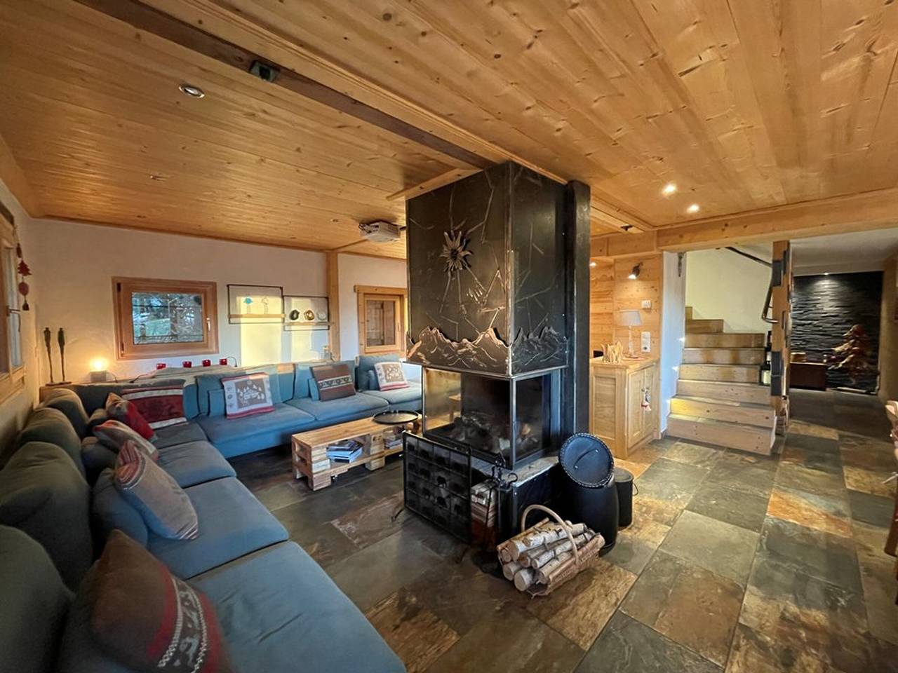 Chalet chaleureux pour 12 personnes avec Wifi et cheminée in Crest-Voland, Région d'Albertville