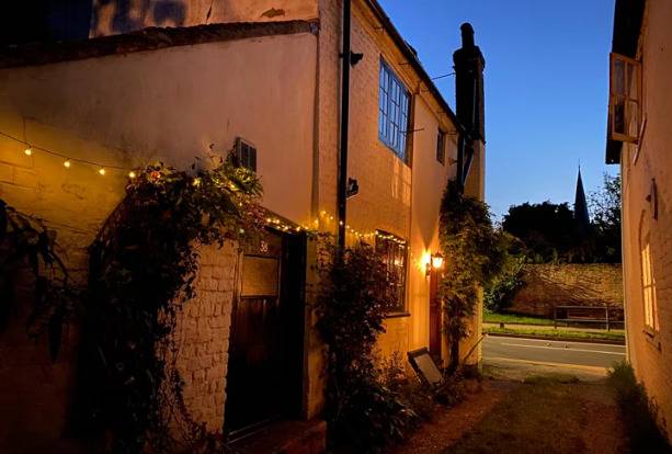 Holiday rental for 6 people, child-friendly in Kent