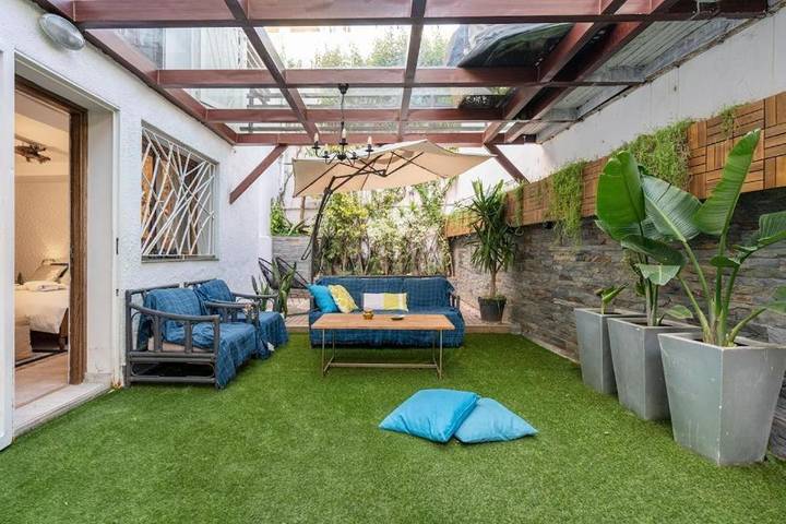 Casa de huéspuedes para 4 personas, con vistas además de piscina y jardín en Casablanca