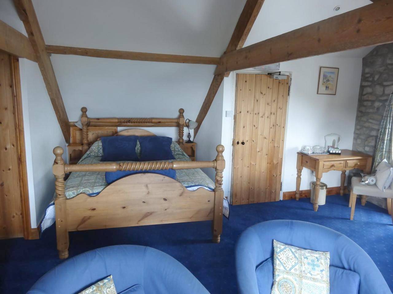 Standard Double Room in Saundersfoot, Pembrokeshire