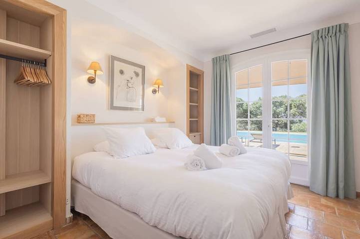 Villa pour 18 personnes, avec jardin ainsi que piscine et balcon dans Gigaro - 2