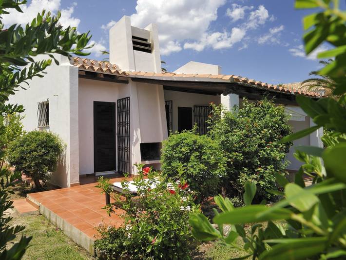 Villa pour 6 personnes, avec jardin à Costa Rei