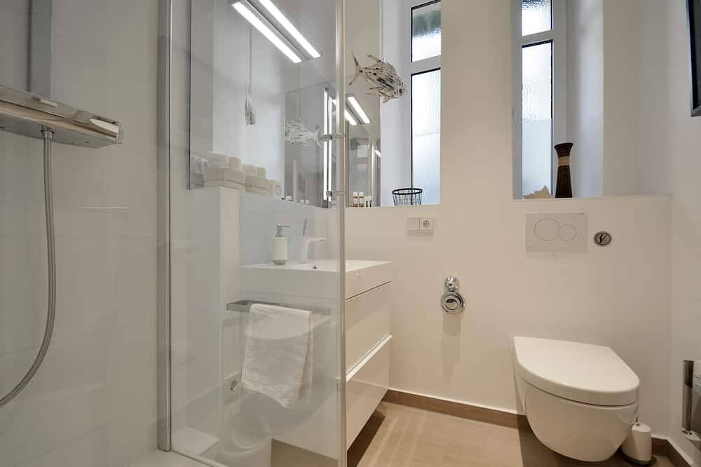 Entire apartment, Best deal in town !  Cocoma Designer Apt deluxe in the center of Munich in Munich Isarvorstadt, Munich