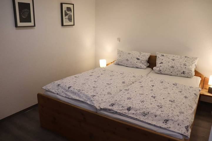 Ferienhaus für 12 Personen, mit Balkon und Garten am Edersee - 2