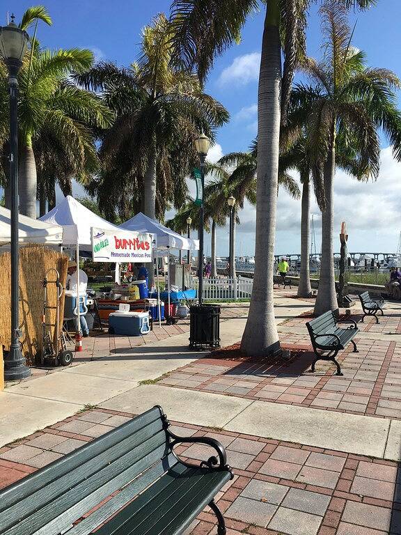 Ganze Wohnung, Ocean Village Beachfront Resort-Schritte zum Strand viele, viele Annehmlichkeiten in Fort Pierce, Hutchinson Island