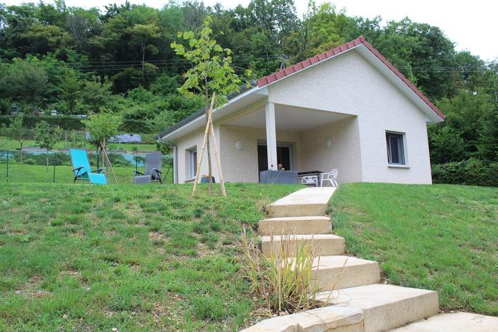 Gîte pour 2 personnes, avec jardin et terrasse dans le Doubs - 2