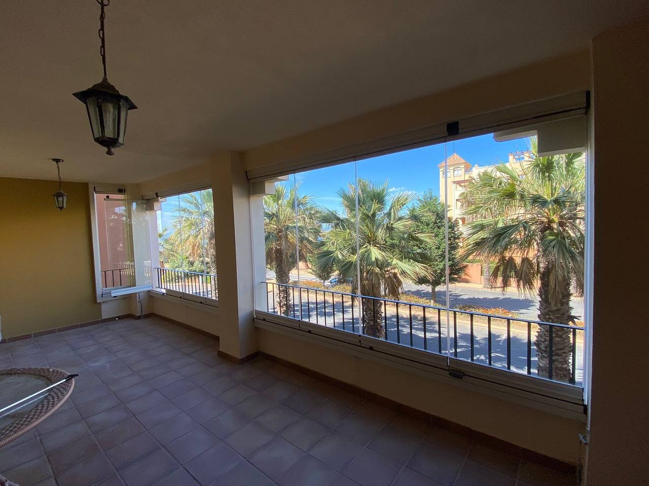 Apartamento en Primera Línea con Vistas al Mar, Wi-Fi y Aire Acondicionado in Isla Canela, Ayamonte