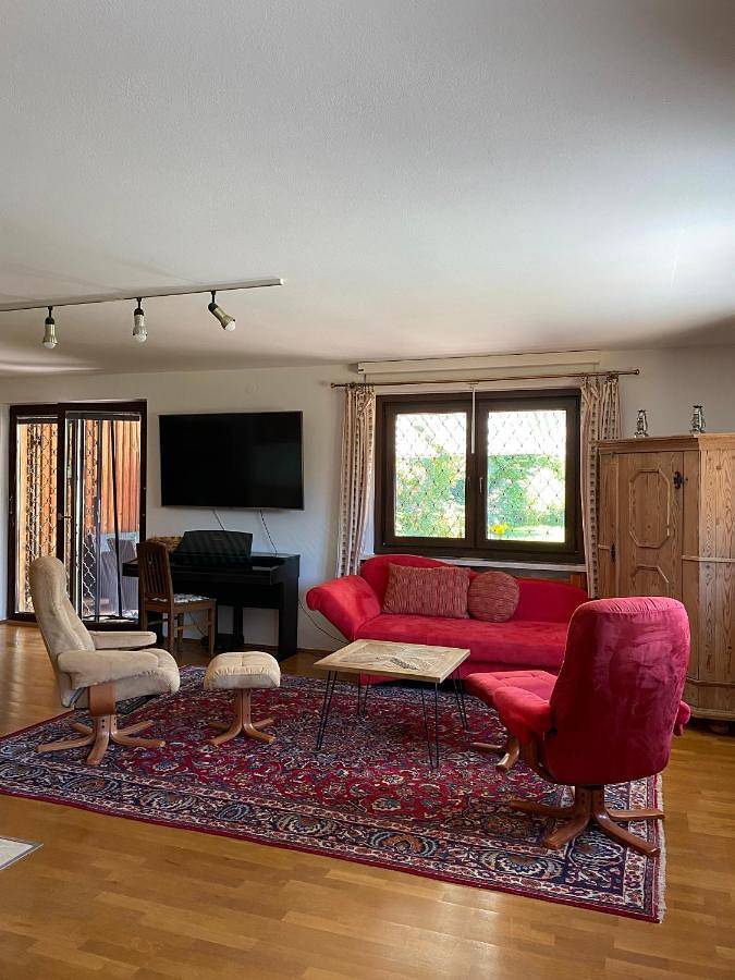 Ganze Wohnung, Gemütliches Haus in Seewalchen am Attersee in Seewalchen am Attersee, Bezirk Vöcklabruck