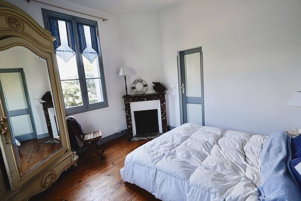 7 Personen, 25 m vom Strand entfernt, eingezäunter Garten, Garage in Lacanau Ocean, Lacanau