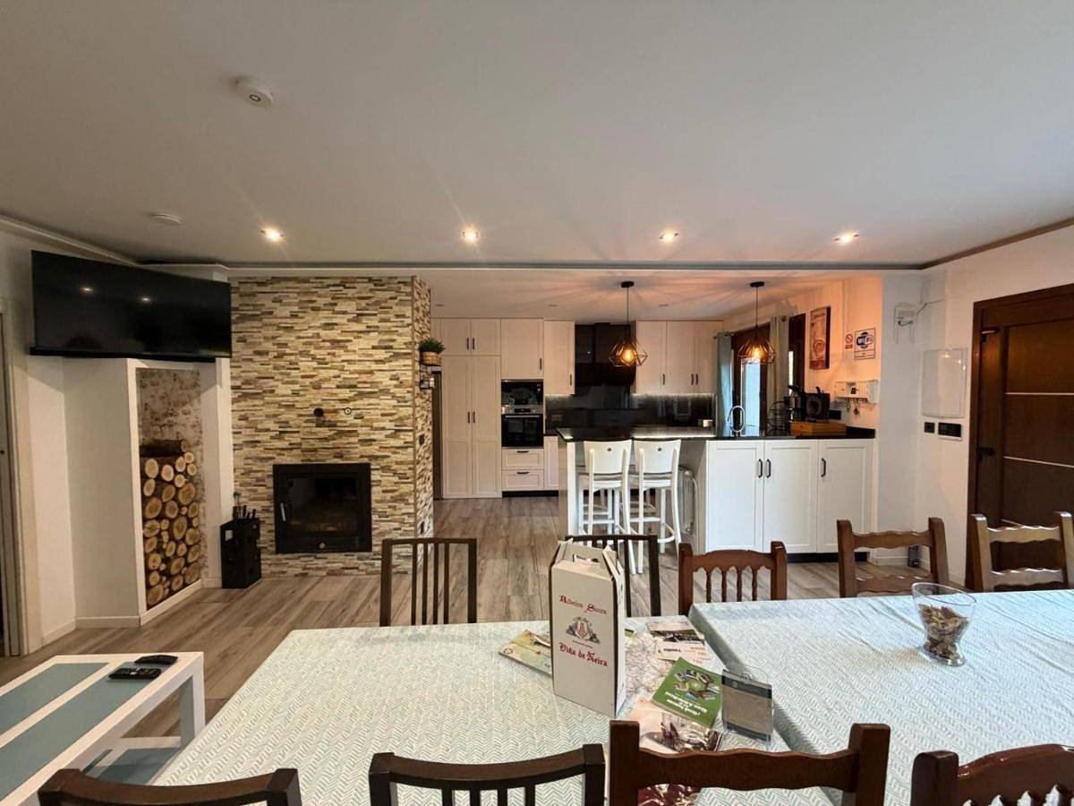 Villa de la paz Ribeira Sacra in Monforte de Lemos, Reserva da Biosfera Ribeira Sacra e Serras do Oribio e Courel