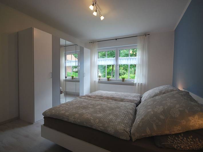 Ferienwohnung für 5 Personen, mit Terrasse und Garten in Uplengen - 4