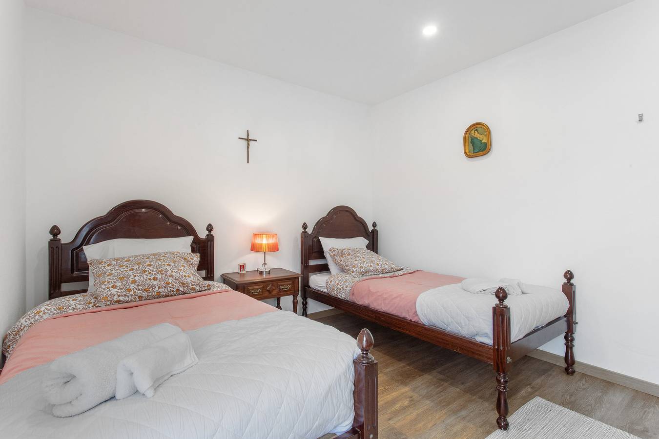 Zimmer 'Santo Agostinho' mit Gemeinschaftsterrasse, Gemeinschaftsgarten und Wi-Fi in Fátima, Santarém Distrikt