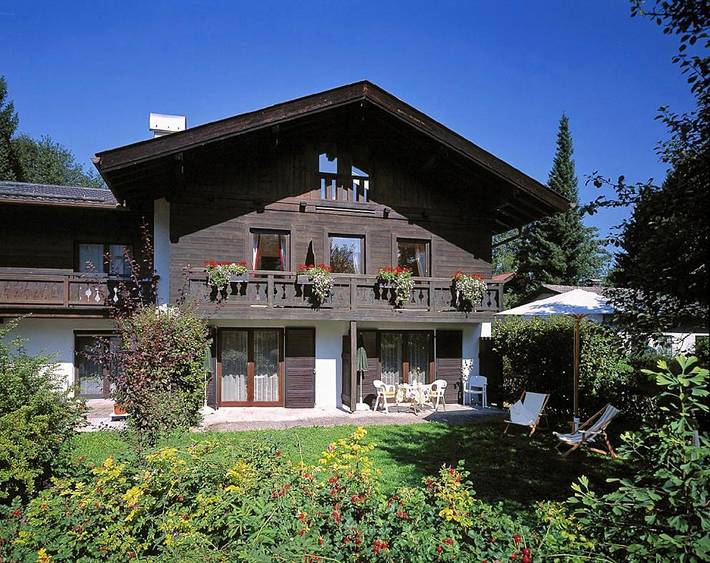 Chalet voor 8 personen, met uitzicht en tuin in Garmisch-Partenkirchen