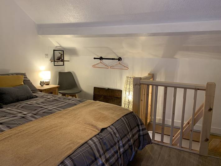 Casa rural para 2 personas con jardín in Distrito de los Lagos