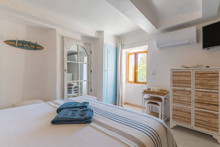 Ferienwohnung für 2 Personen, mit Seeblick in Alpes-de-Haute-Provence - 2