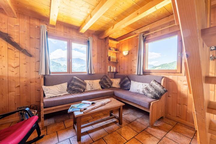 Chalet 'Le Paccaly' con vistas a la montaña, terraza privada y Wi-Fi in Crest-Voland, Albertville region
