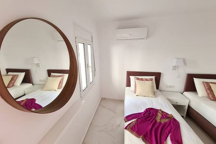 Ferienhaus für 4 Personen, mit Garten und Terrasse in Rhodos Stadt - 3