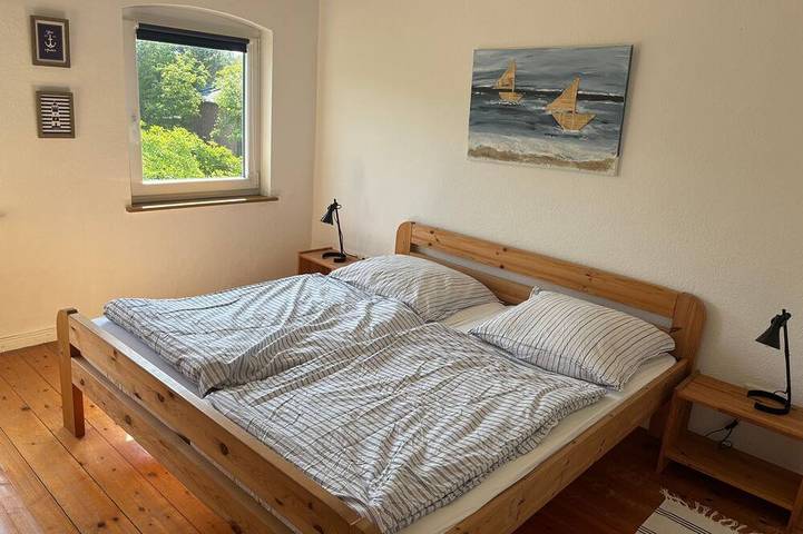 Ferienhaus für 8 Personen, mit Balkon und Garten in Esgrus - 2
