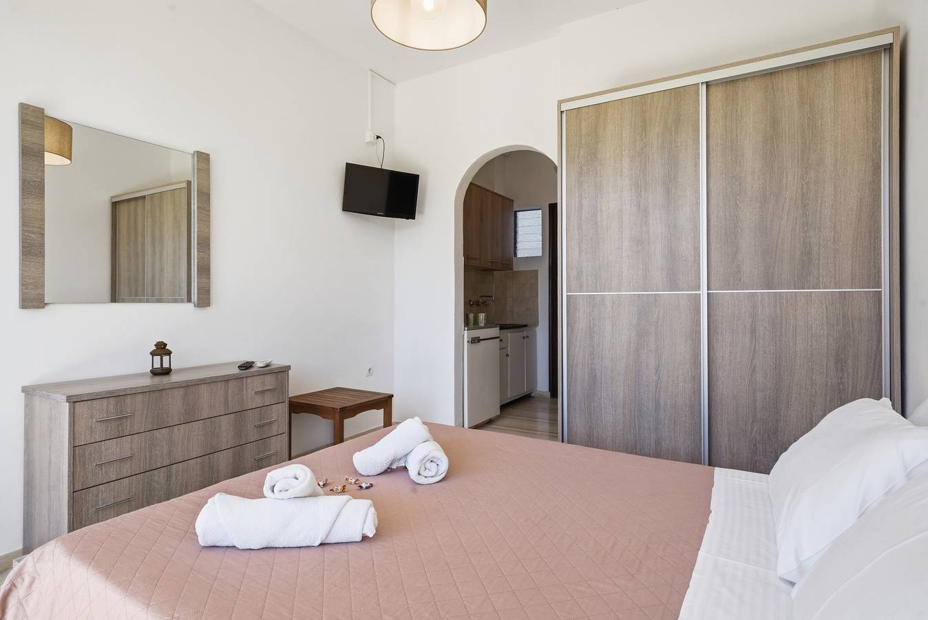 Studio entier, Appartement 'Alexandra Studio 3' avec balcon privé et Wi-Fi. in Corfou