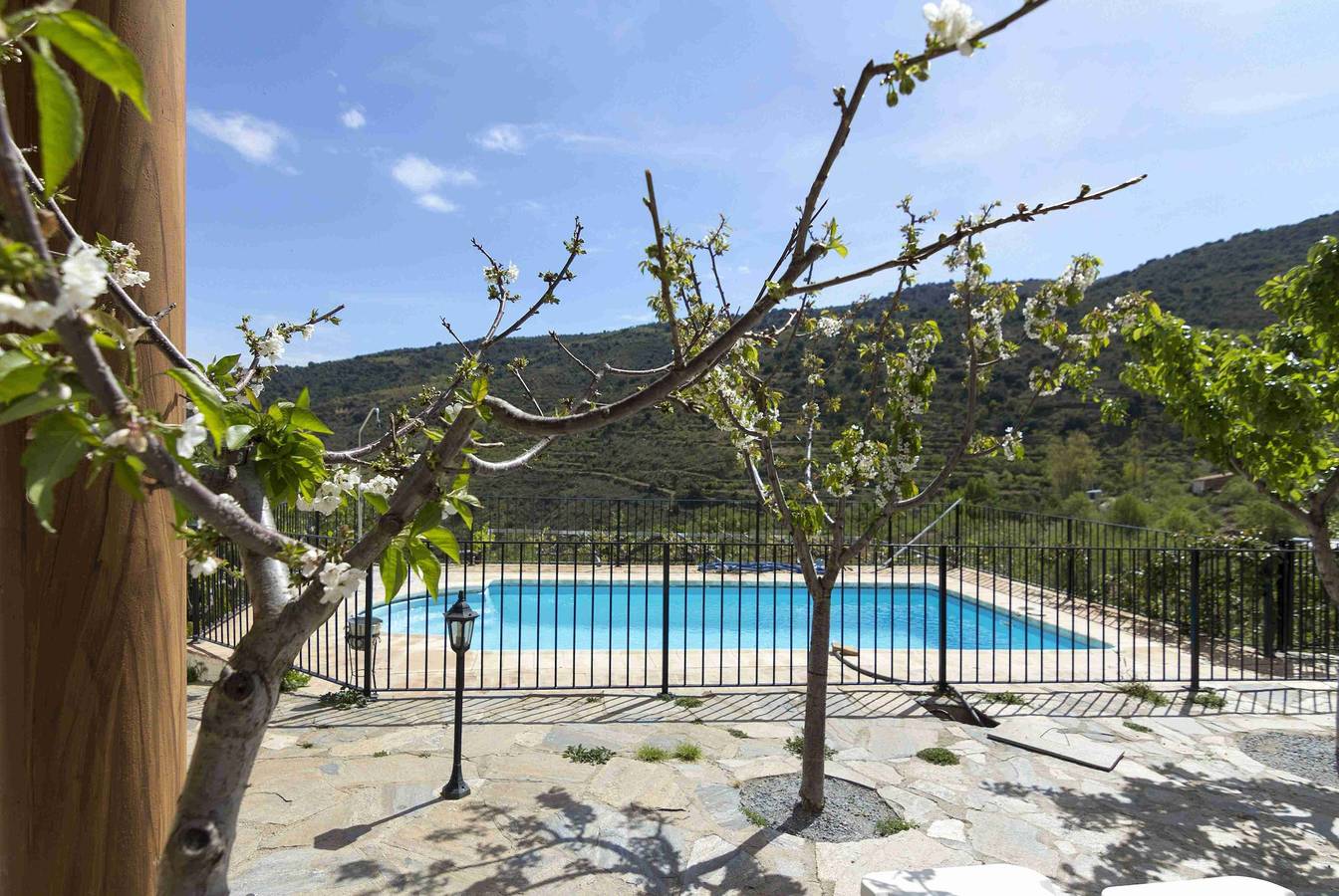 Appartement dans un hôtel 'Los Moreno' avec vue sur la montagne in Laroya, Province d'Almería