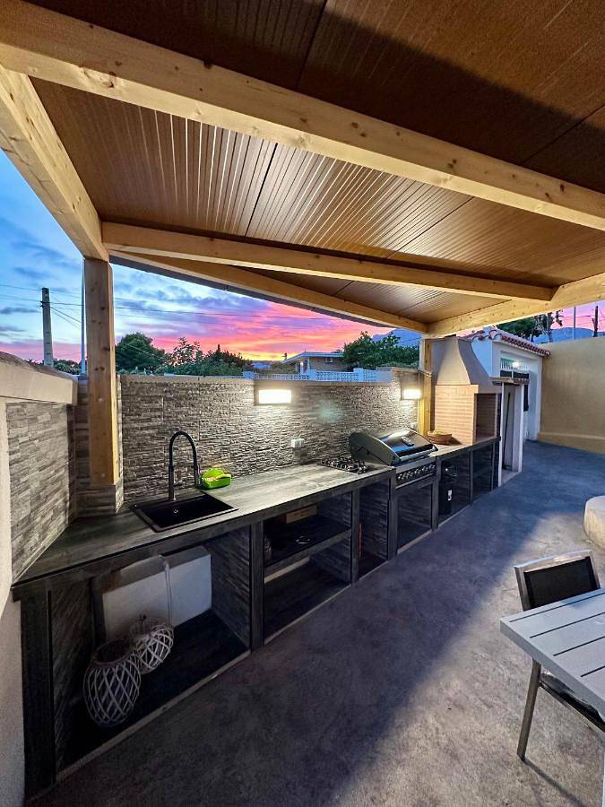 Casa rural para 12 personas, con piscina además de jardín y vistas en Benidorm - 4