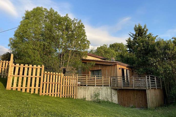 Gîte pour 5 personnes, avec balcon et jardin à Saint-Michel-de-Fronsac