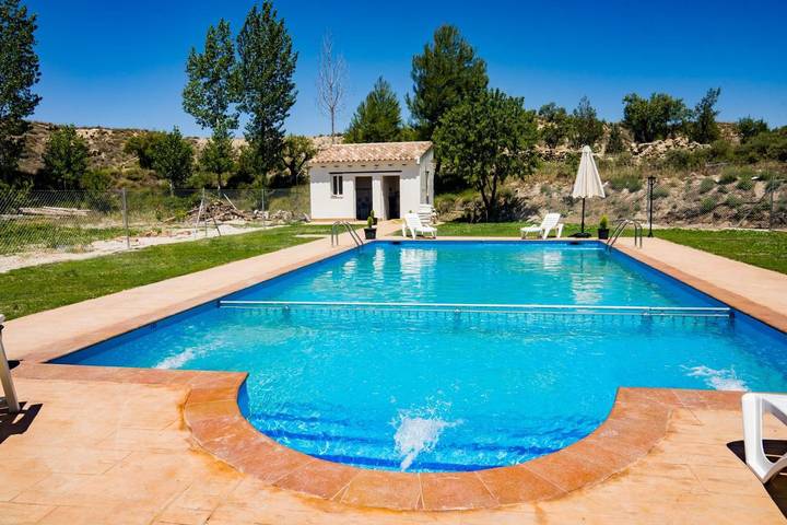 Casa rural para 6 personas, con Terraza y Jardín además de Piscina y Vistas en Galera  - 2