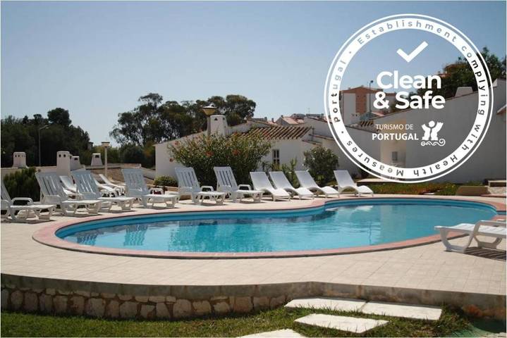 Aparthotel para 5 pessoas, com Varanda e Terraço e ainda Jardim and Piscina em Lagos