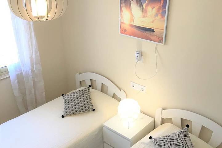 Appartement entier, 1ªLínie! Directement sur la plage, vue sur la mer, piscine, air conditionné, WIFI, ville à proximité in El Palmar, Costa Blanca