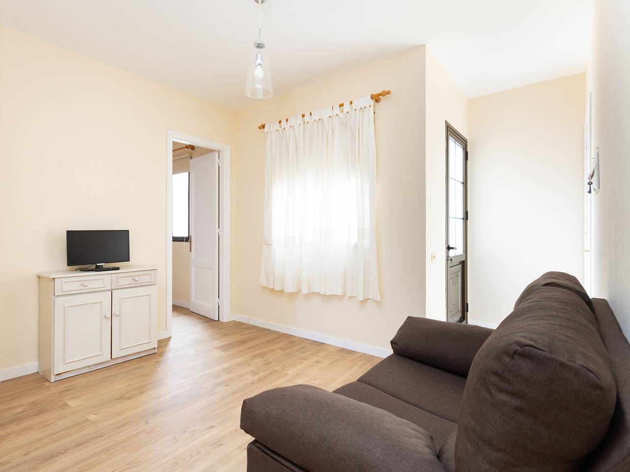 Hel lägenhet, Lägenhet för 4 Personer med balkong in Playa de la Caleta (Tenerife), Norra Teneriffa