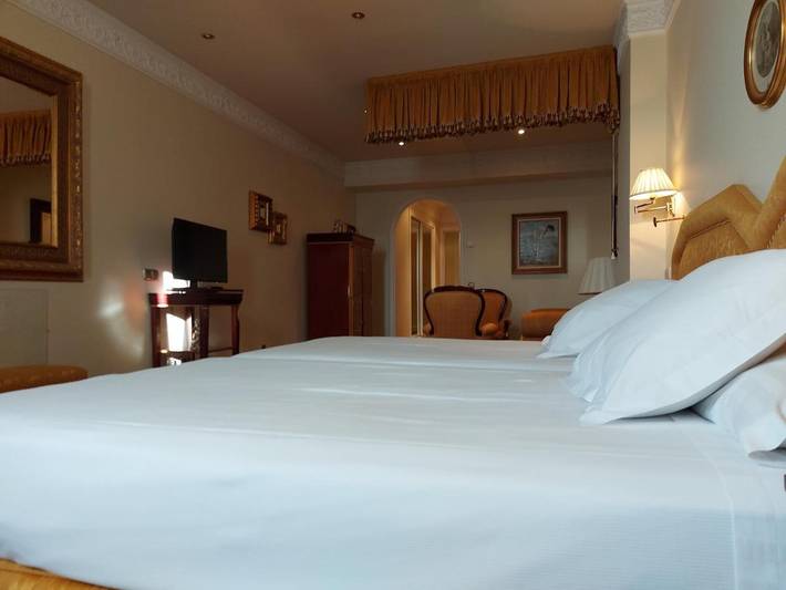 Hôtel pour 2 personnes, avec terrasse et piscine à Salamanque - 2