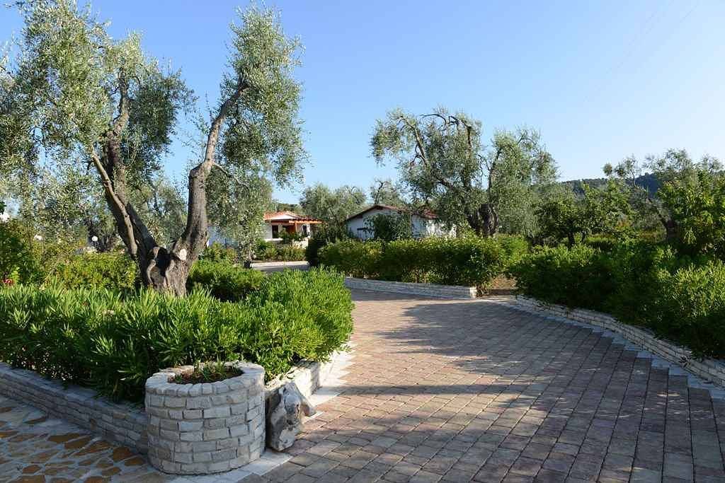 Bungalow con piscina y barbacoa  in Vieste, Gargano