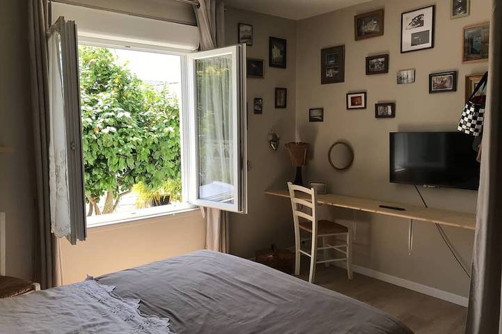 À 10 min à Pied de la Plage, Charmante Maison Avec Jardin Arboré in Saint-Nazaire, Côte d'Amour