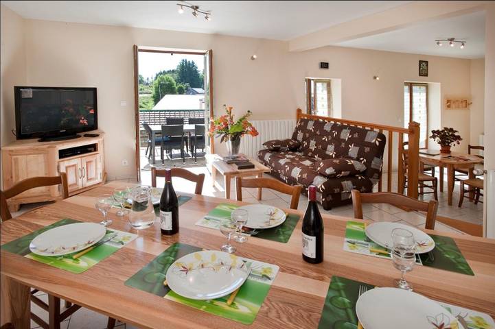 Gîte pour 8 personnes, avec terrasse, animaux acceptés dans Mont Lozère et Goulet - 3