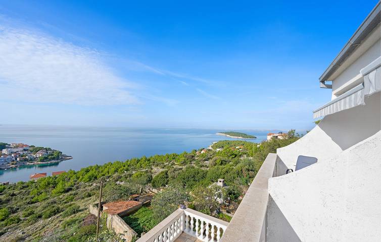 Ferienwohnung für 3 Personen, mit Terrasse in Primosten - 4