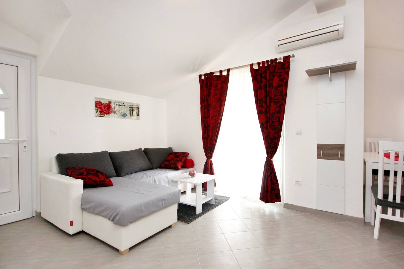 Appartamento vacanze a Vinišće a partire da 105€ a notte