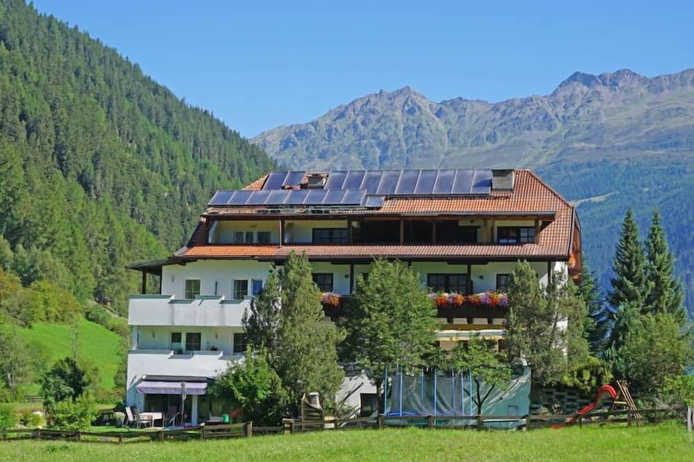 Ganze Wohnung, Sonnenhof Top 2 in Kaunergrat, Kaunertal