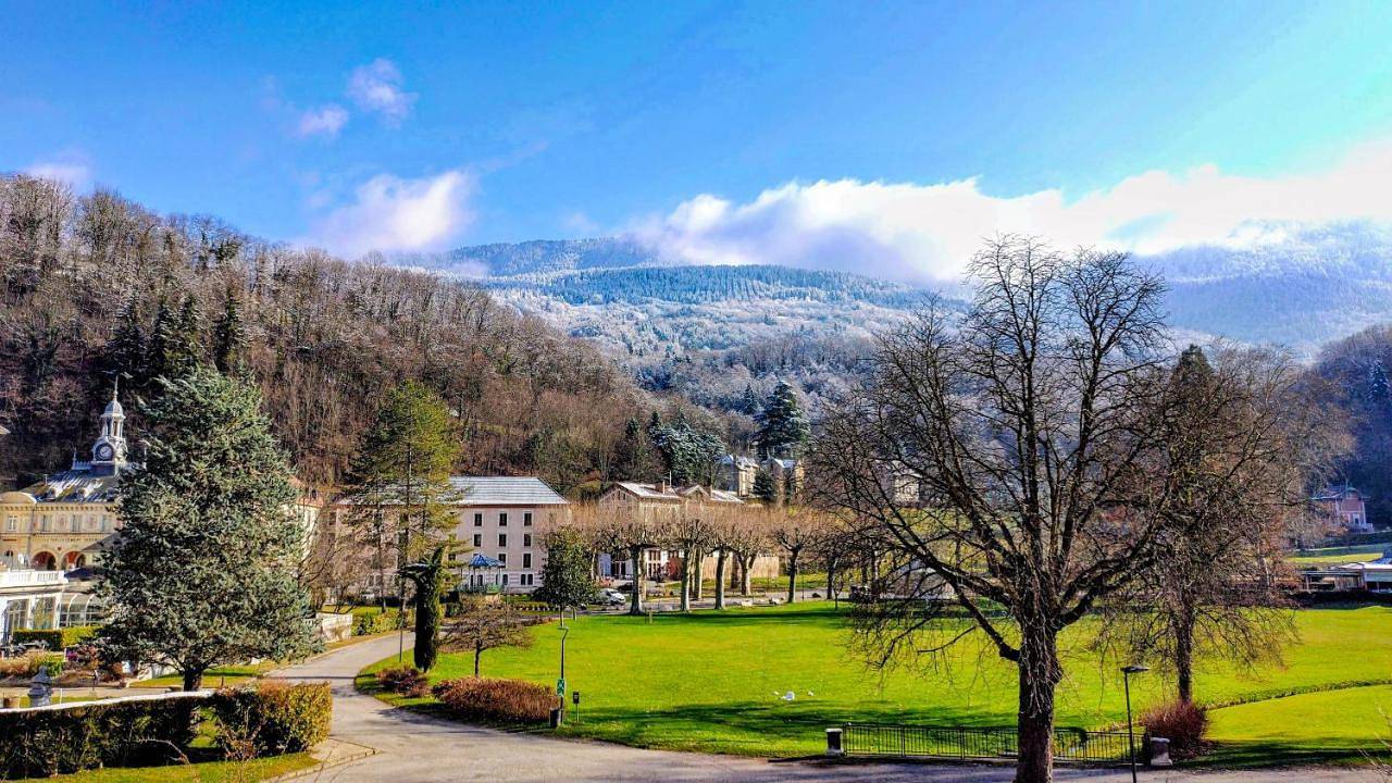Appartement entier, One-Bedroom Apartment in Saint-Martin-d'Uriage, Isère