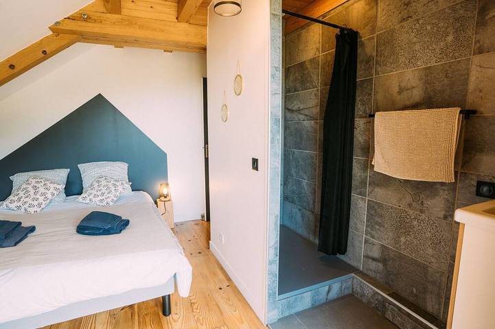 Gîte pour 15 personnes, avec jacuzzi et jardin à Thoiry (Savoie) - 4
